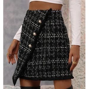 Girls Button Detail Tweed-Look Skirt